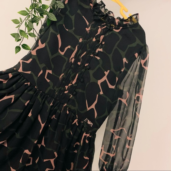 Emporio Armani Junior Girl’s dress- Size 8A - Picture 6 of 9